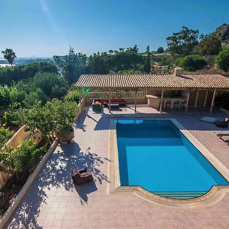 The Windmill Estate Villa *